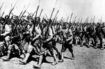 Красная армия марширует через Харьков