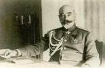 генерал-лейтенант Деникин
